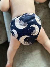 Load image into Gallery viewer, Brainy Bums Bubble Pants AIO Night Nappy
